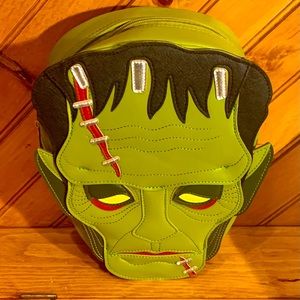 MONSTER BACKPACK - LOVE PAIN AND STITCHES X VIXEN
MONSTER PURSE